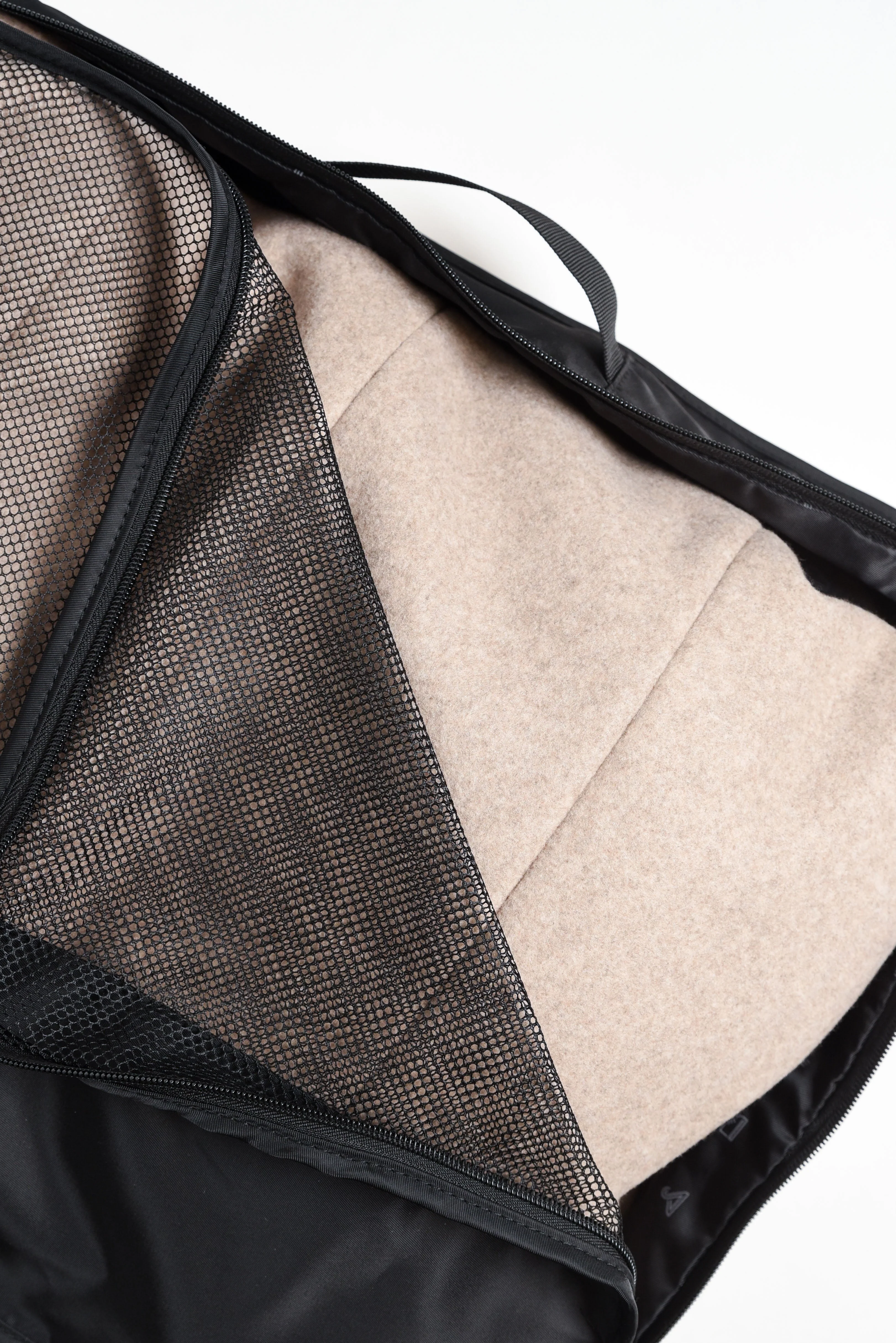Tessa Black Packing Cube 4 Pack - Image 3