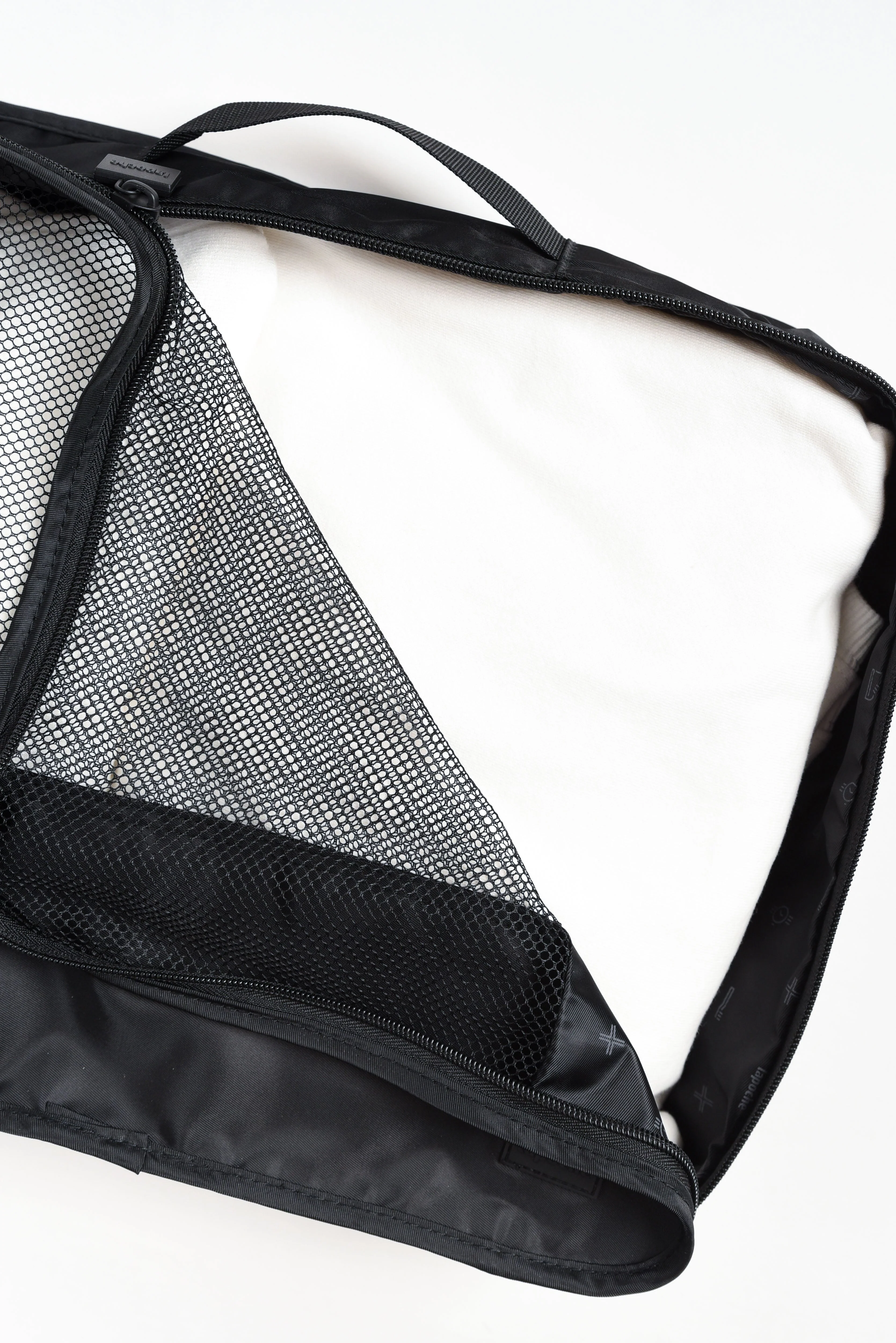 Tessa Black Packing Cube 4 Pack - Image 9