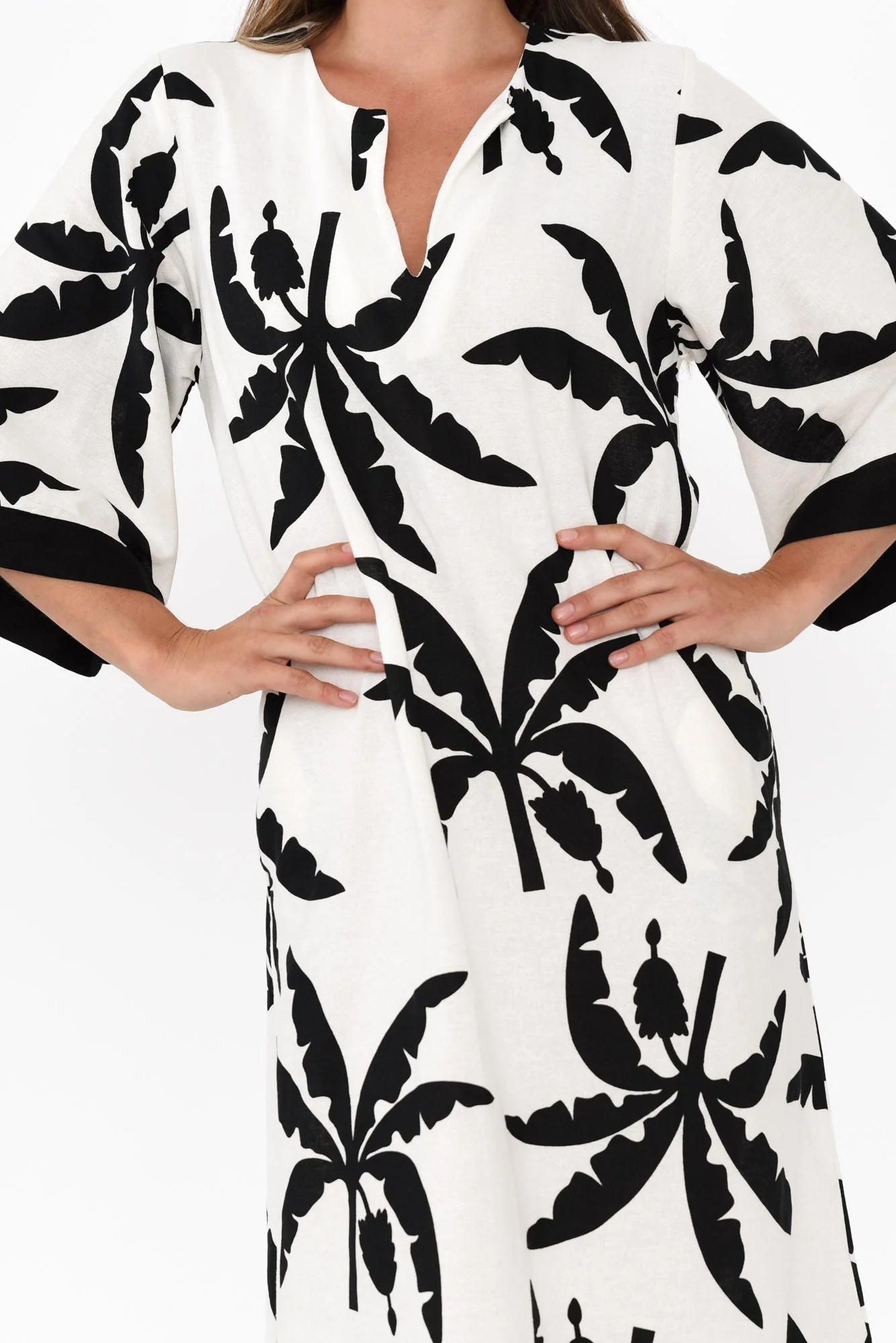 Tessie Black Tropical Linen Kaftan - Image 7