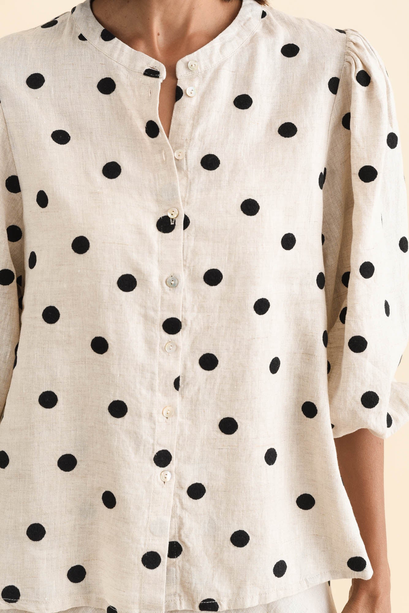Teya Beige Spot Linen Puff Sleeve Blouse - Image 5