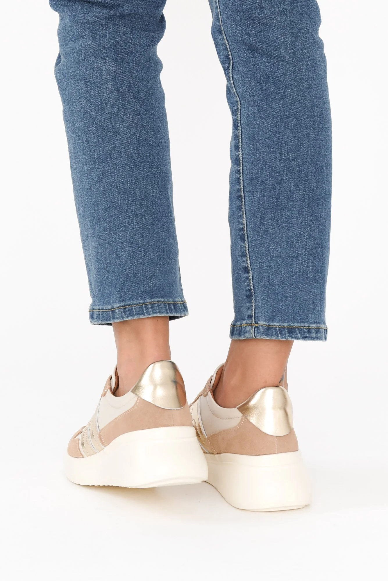 Thomas Mocha Leather Platform Sneaker - Image 8