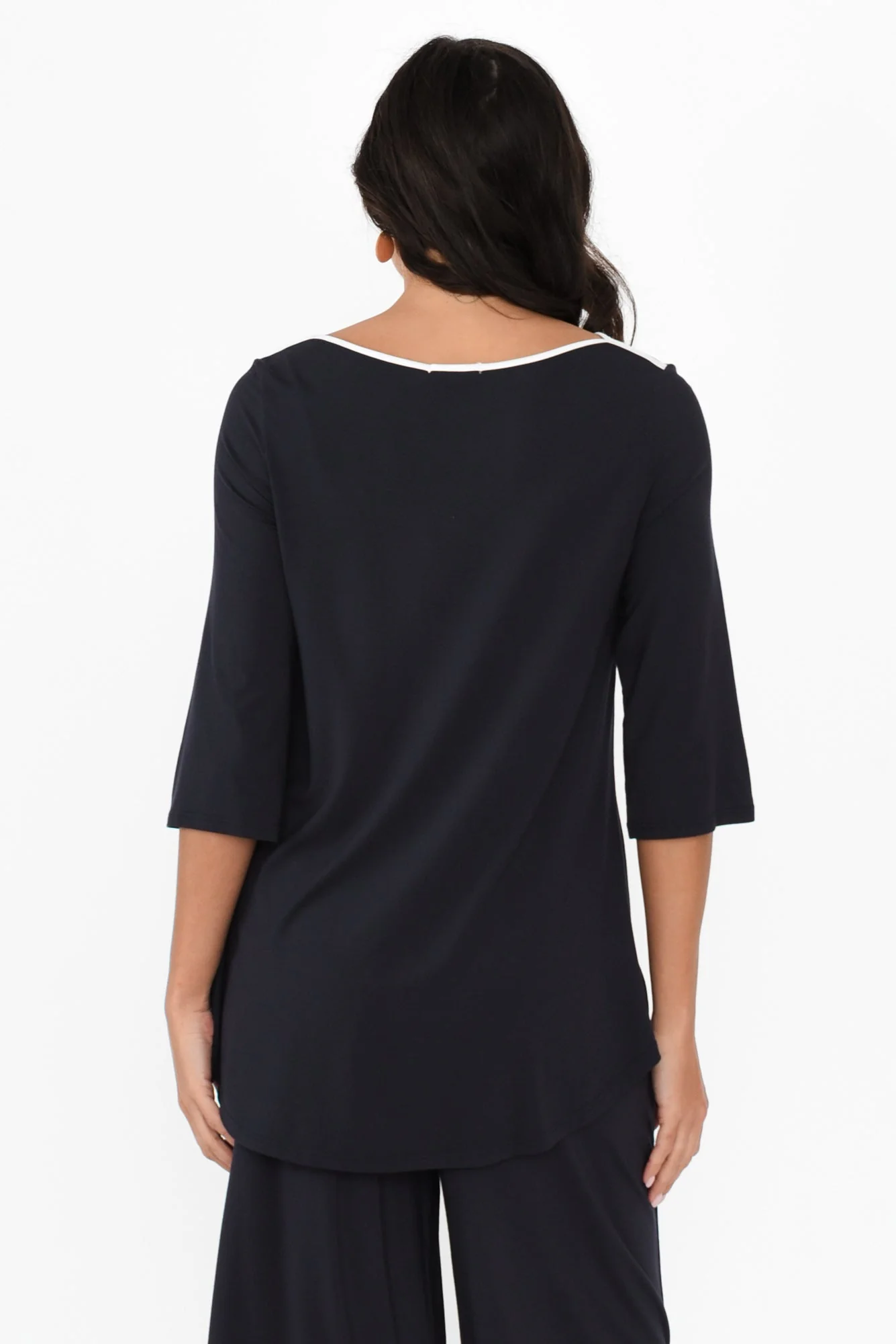 Tilly Navy Contrast 3/4 Sleeve Micro Modal Tee - Image 5