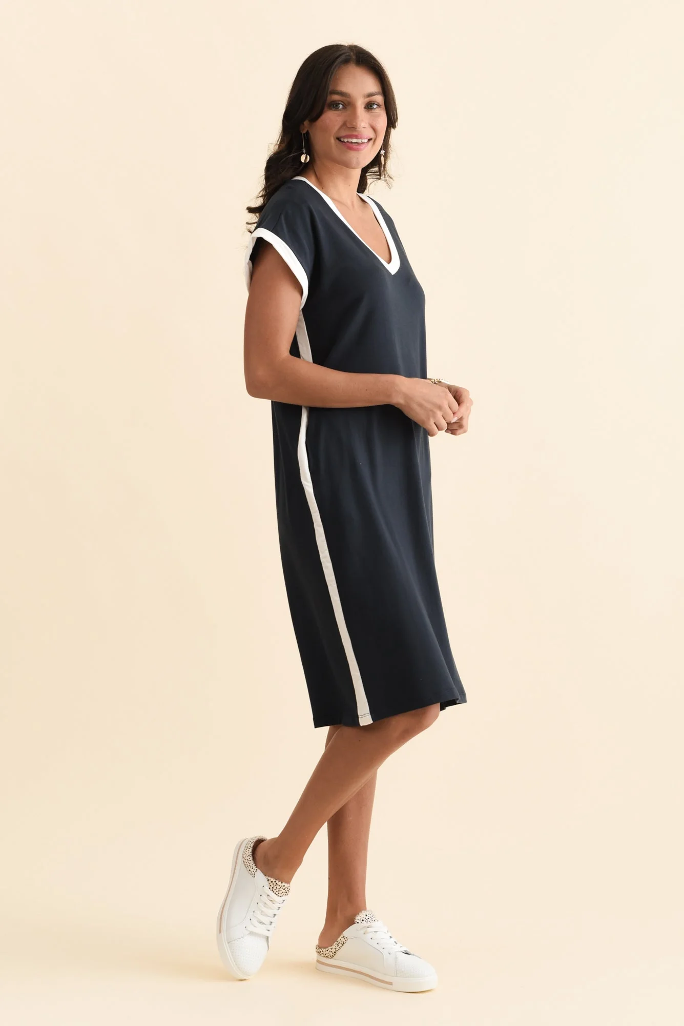 Tula Navy Contrast T-Shirt Dress - Image 3