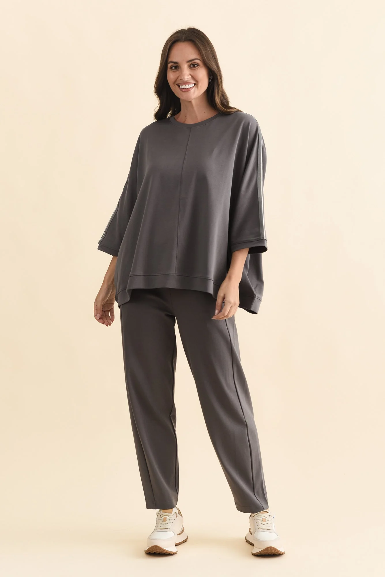 Valeria Grey Cotton Oversized Tee - Image 2