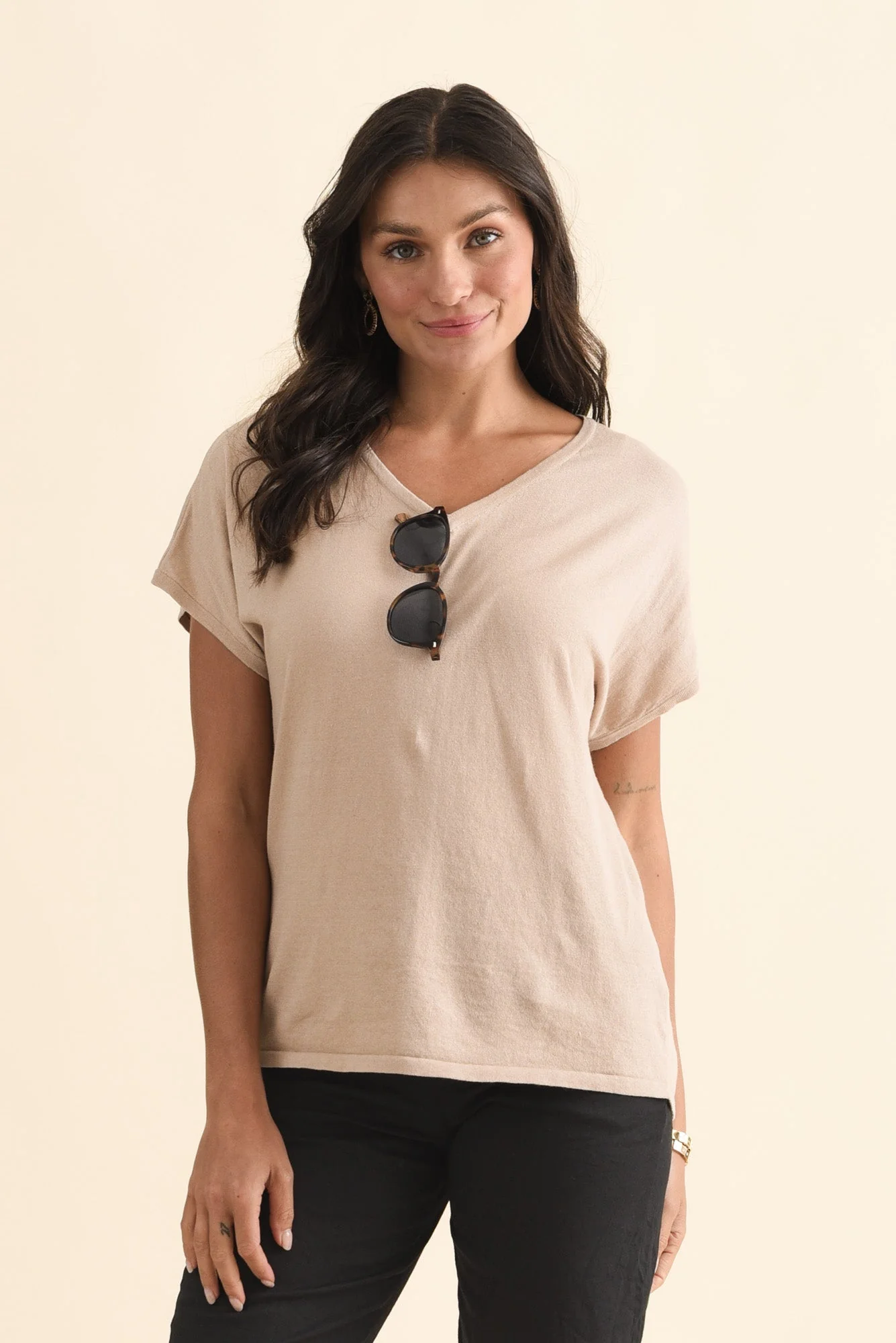Via Beige Cotton V Neck Knit Top - Image 7