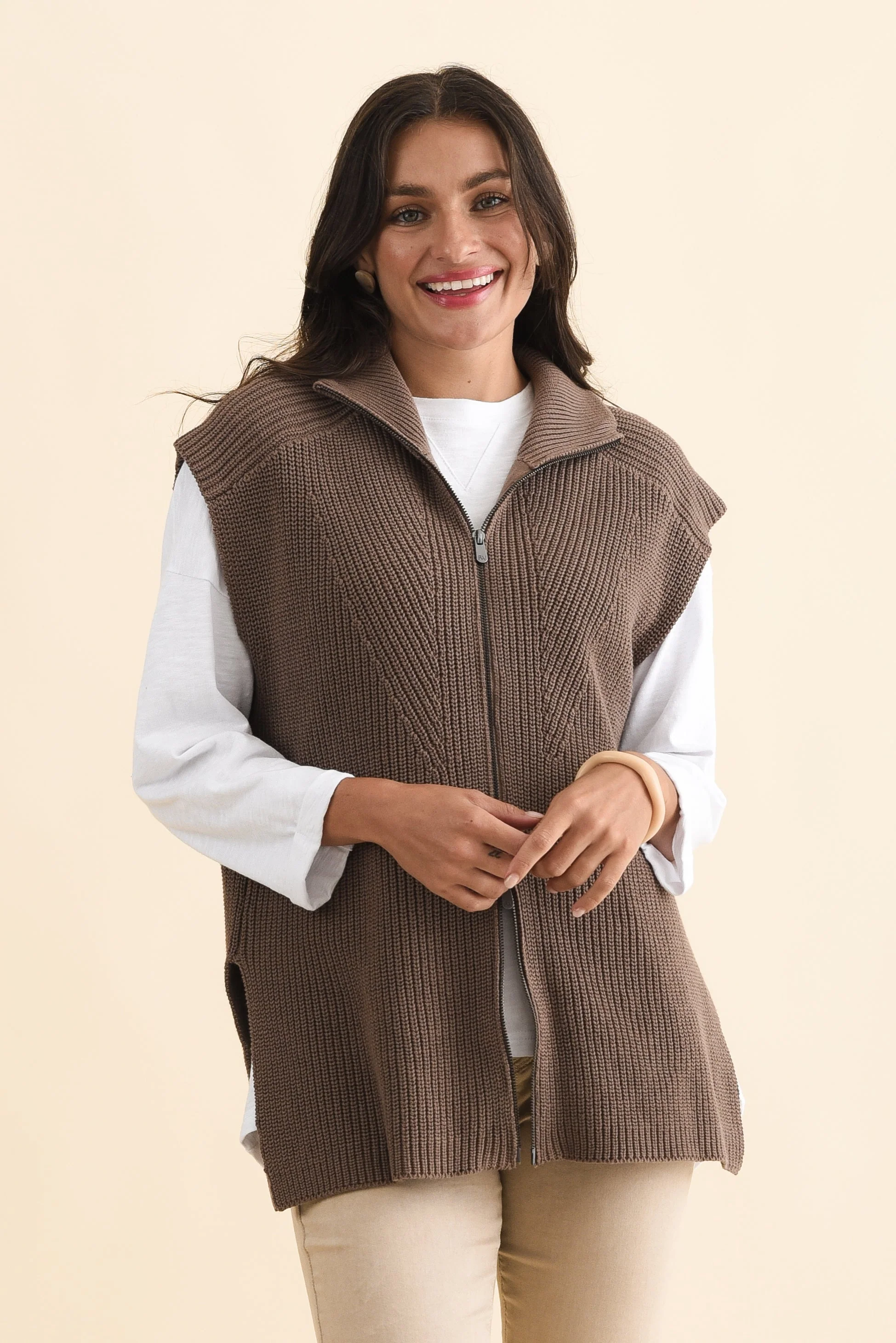 Viona Mocha Cotton Zip Knit Vest - Image 2