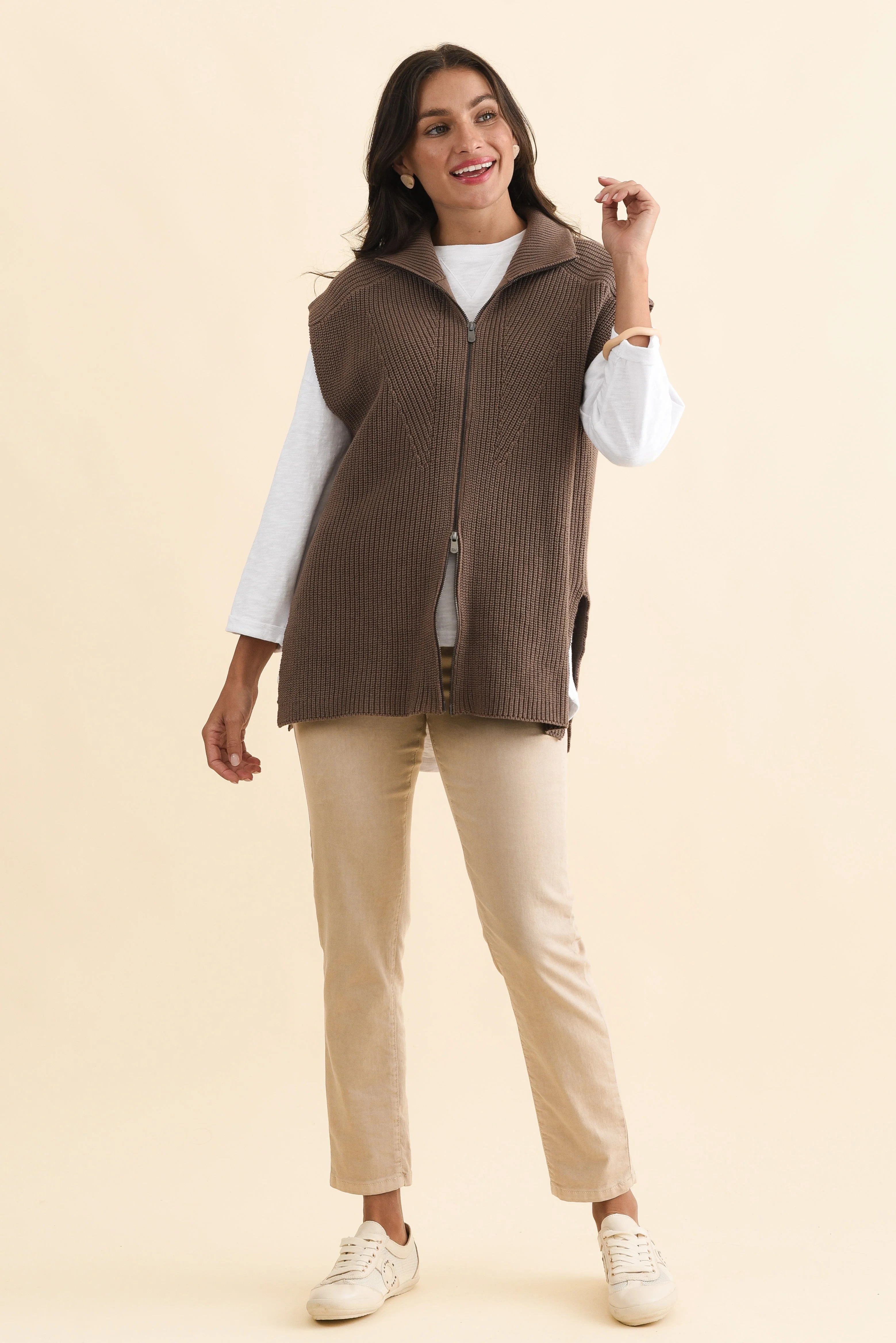 Viona Mocha Cotton Zip Knit Vest - Image 7