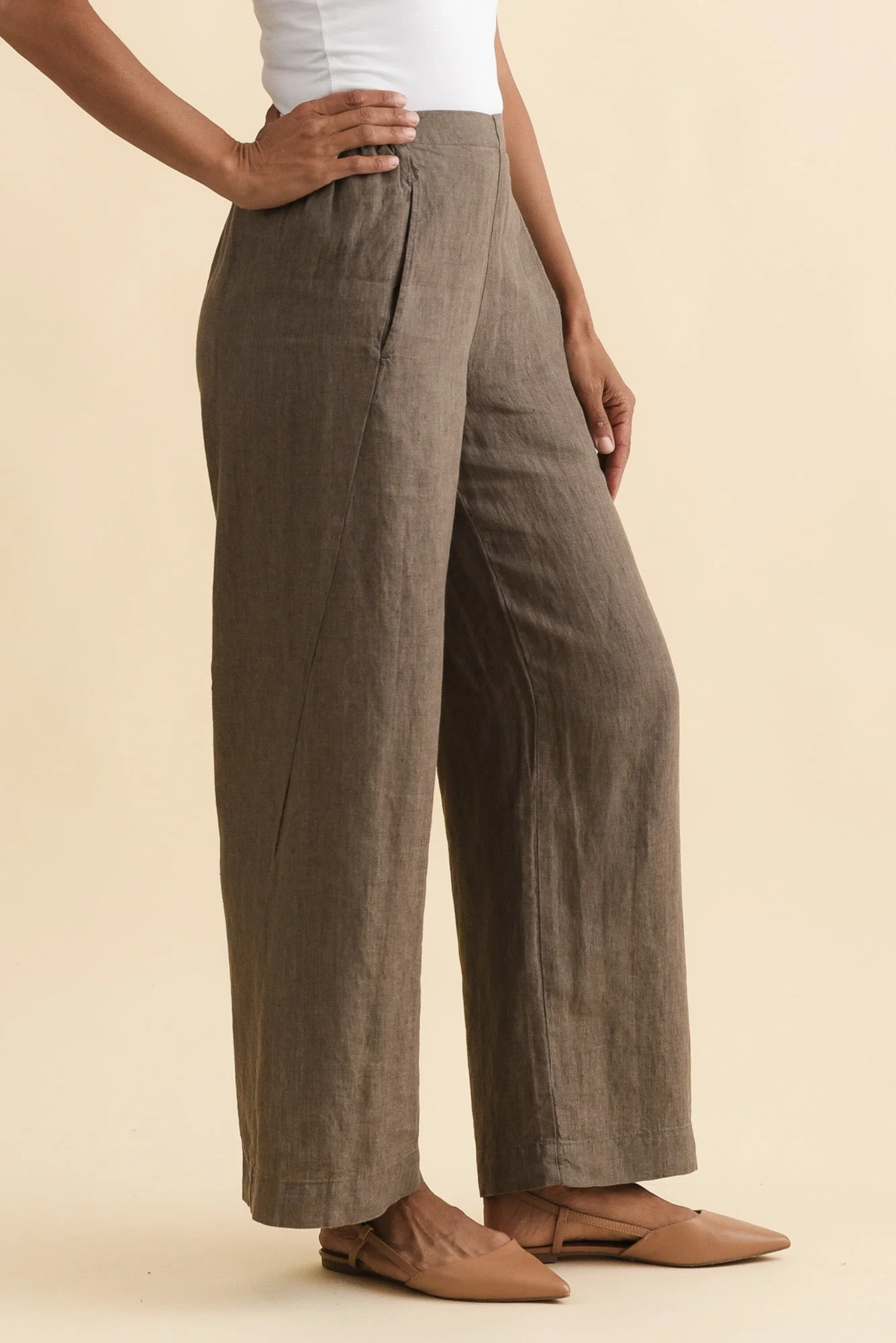Xandra Dark Taupe Linen Pocket Pants - Image 3