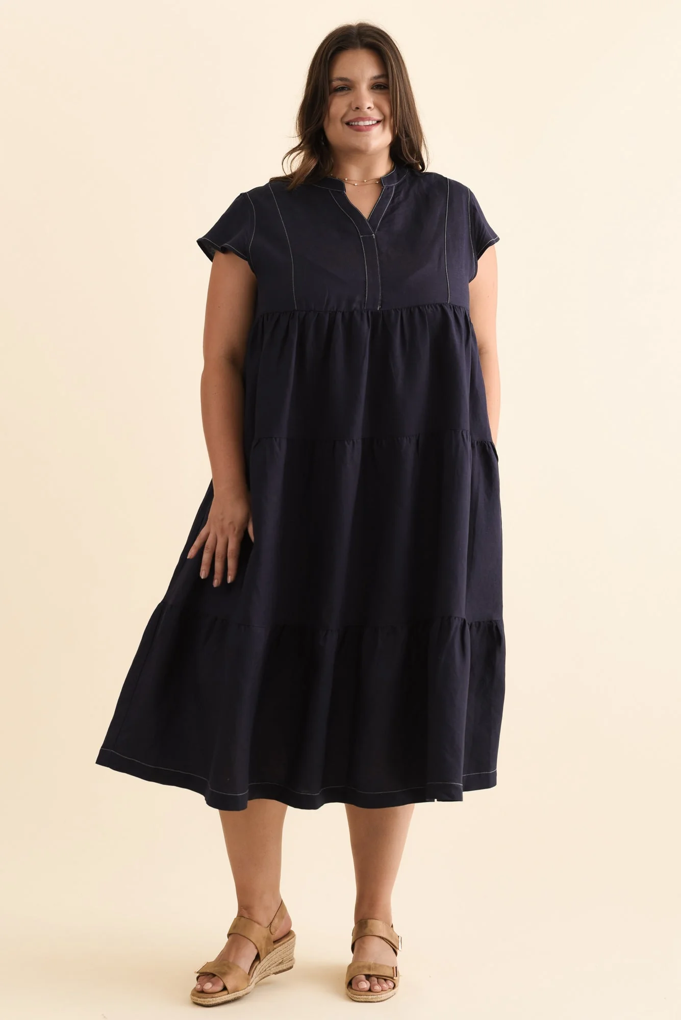 Yvette Navy Contrast Linen Blend Dress - Image 9