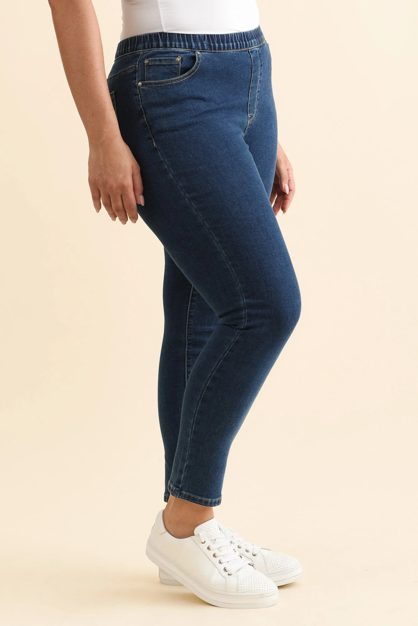 Zadie Dark Denim Stretch Jeans - Image 10