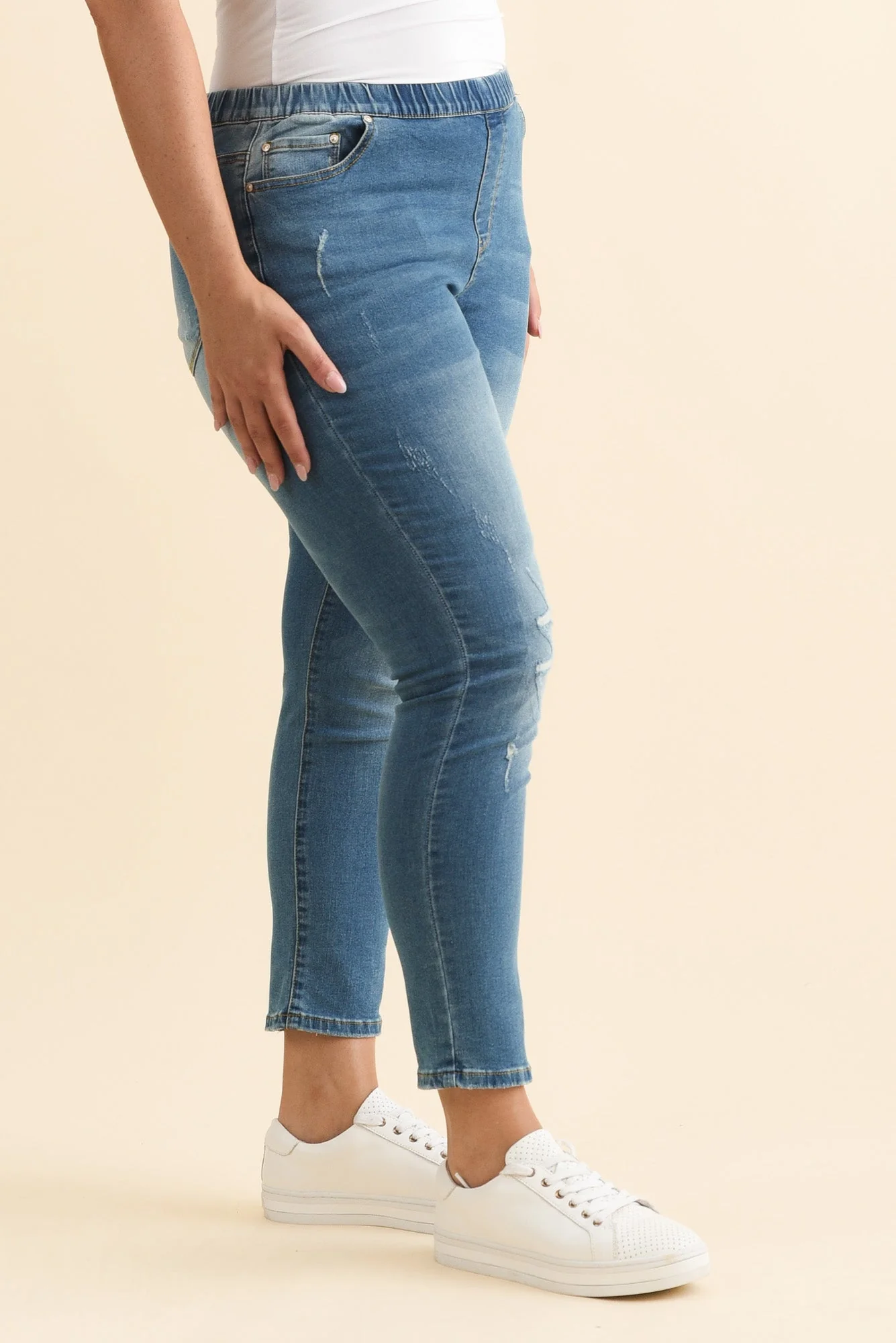 Zadie Distressed Blue Stretch Jeans - Image 9