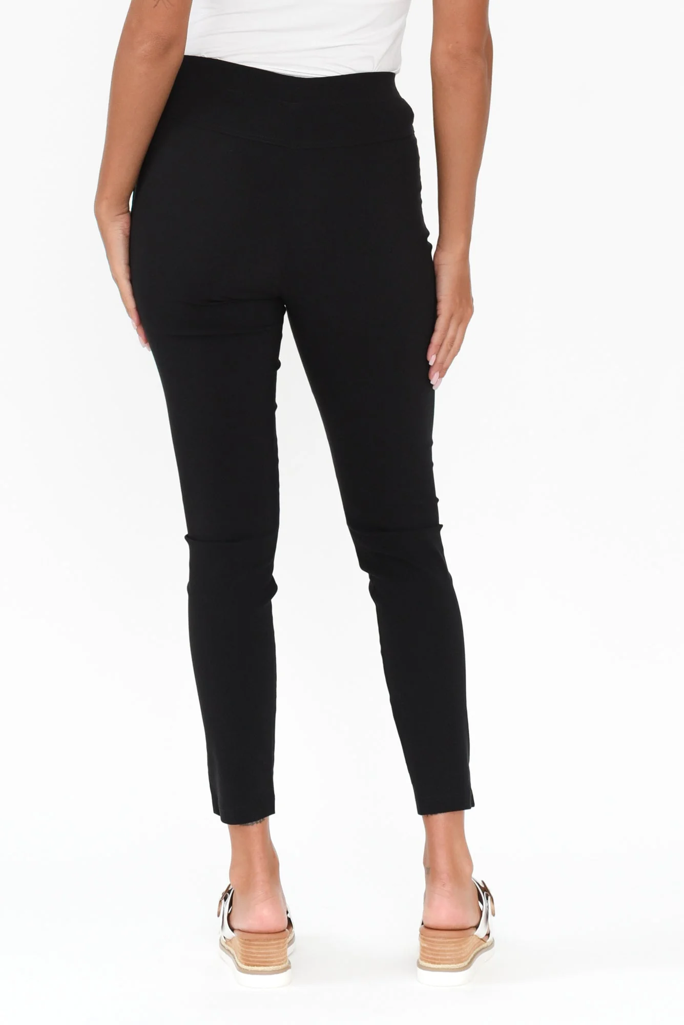 Zara Black Stretch 7/8 Pants - Image 5