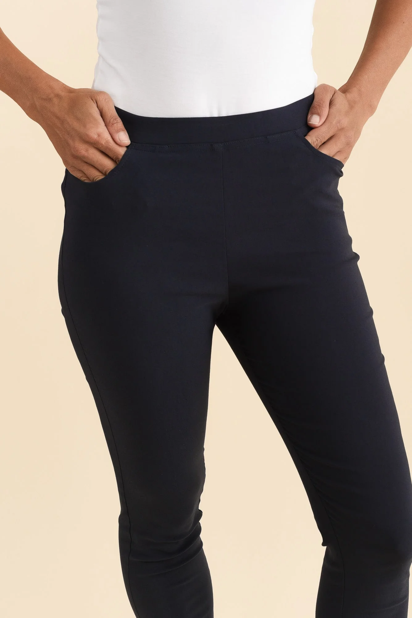 Zara Navy Stretch 7/8 Pants - Image 5